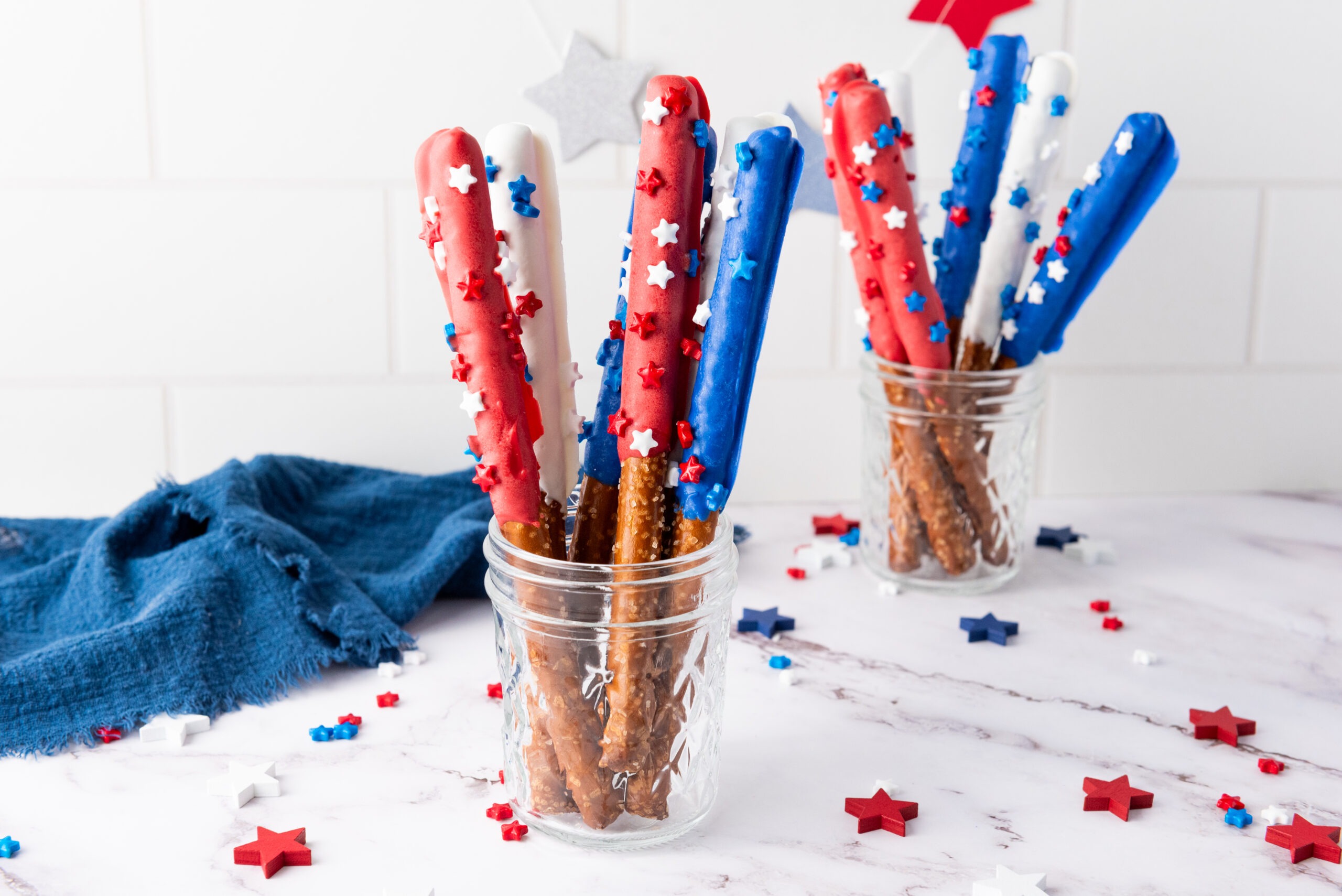 4th of July Patriotic Pretzel Rods Recipe