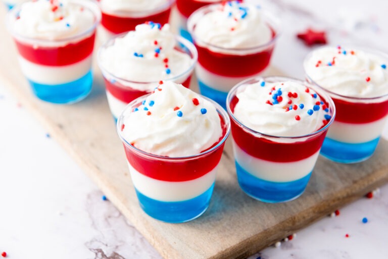 Easy 4th of July Jello Shots with Alcohol
